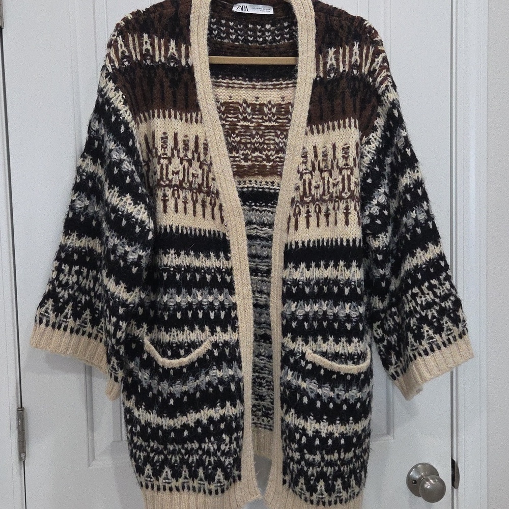 Zara Black and Brown Chunky Knit Cardigan Sweater, Sm